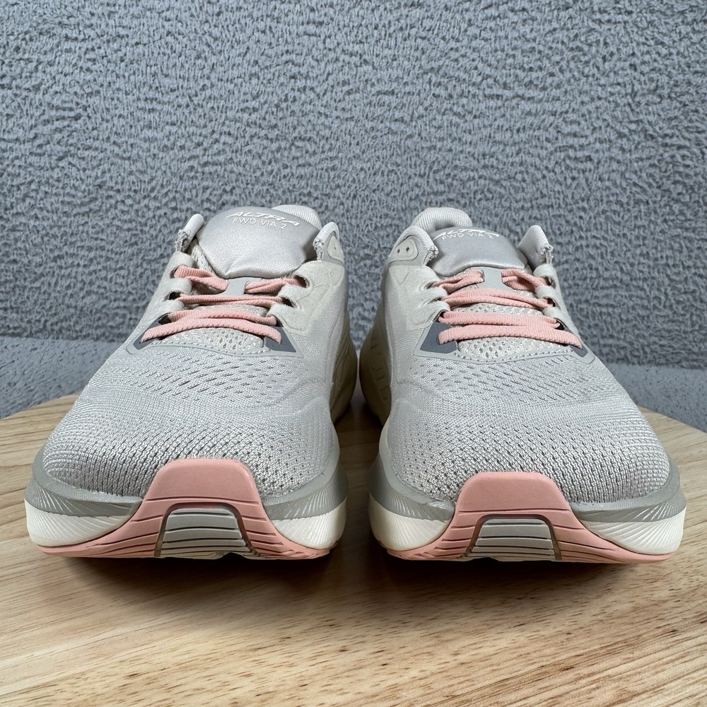 Altra FWD Via 2 Womens Size 7 Tan White Road Running Shoes 4mm Drop AL0A85TW922 - Picture 2 of 12